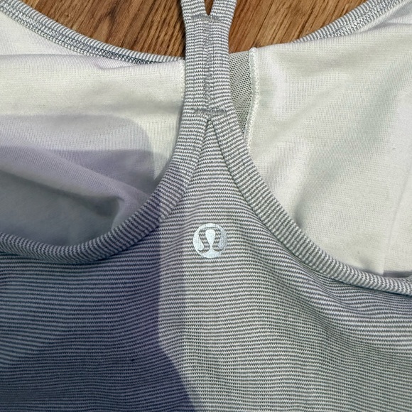 Lululemon Power Y Tank - Picture 5 of 6